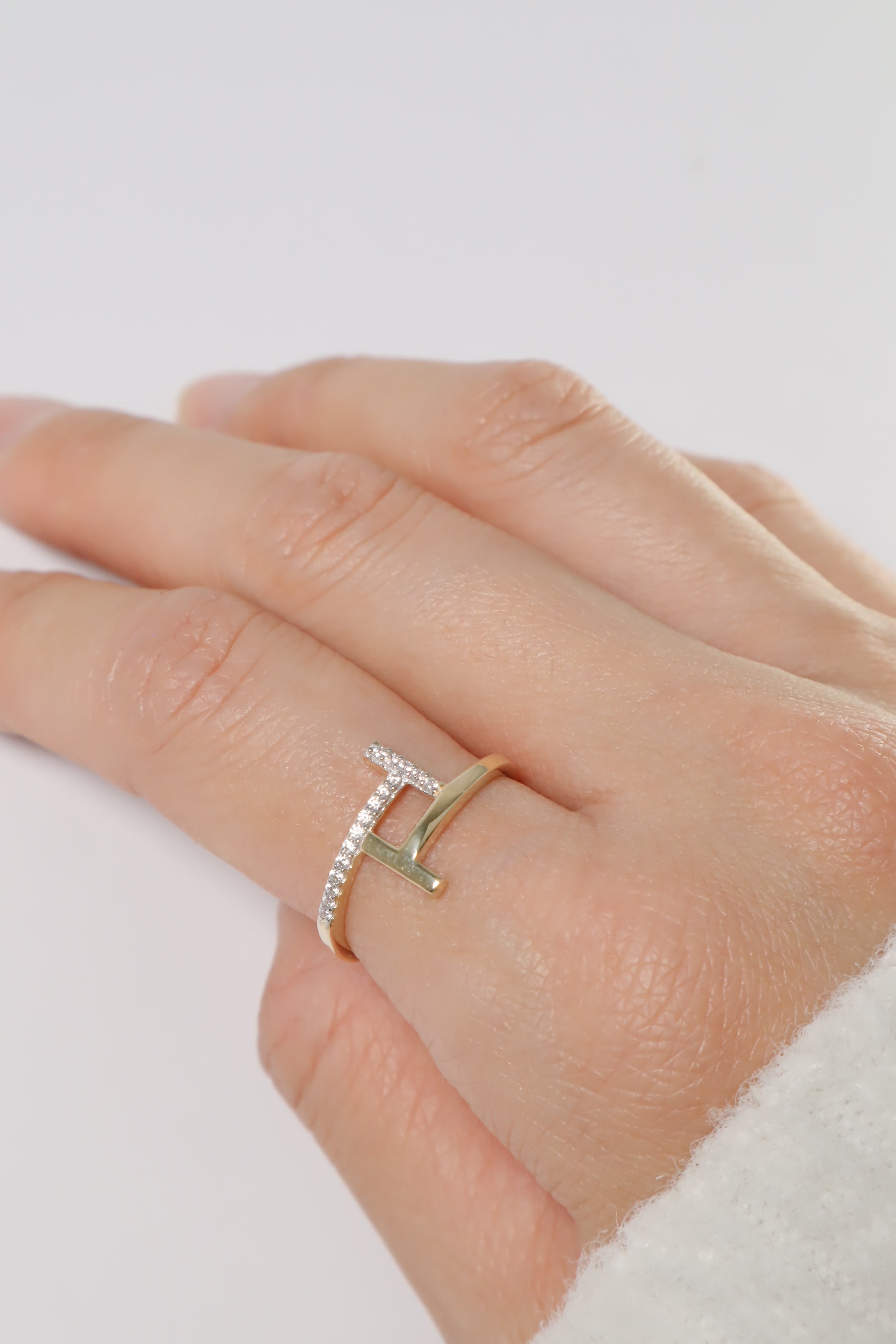 14K Solid Gold CZ Cross Over T Statement Ring - Pretty At Sam