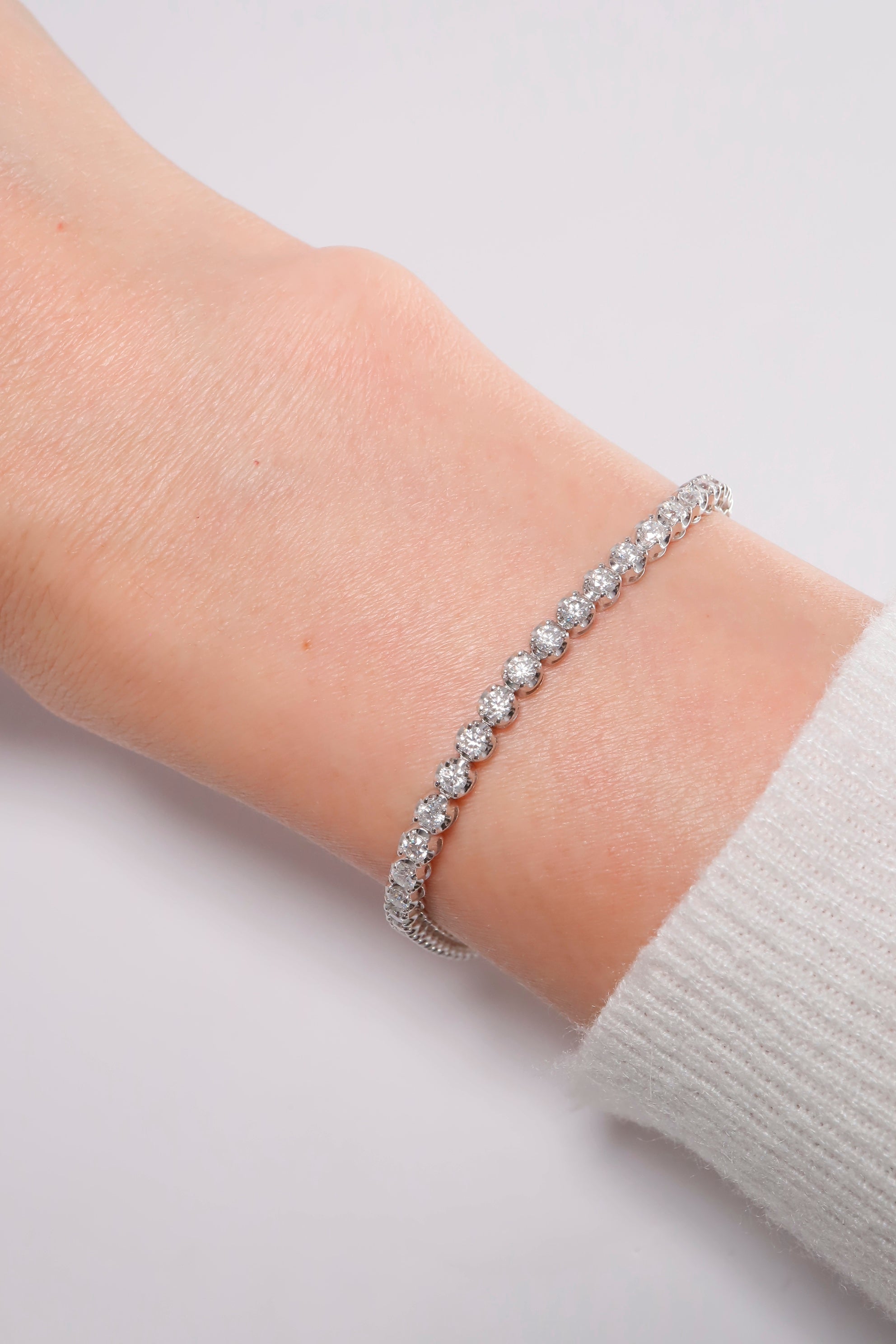 14K Solid White Gold 2.3mm Lab Round Cut Tennis Bracelet - Pretty At Sam