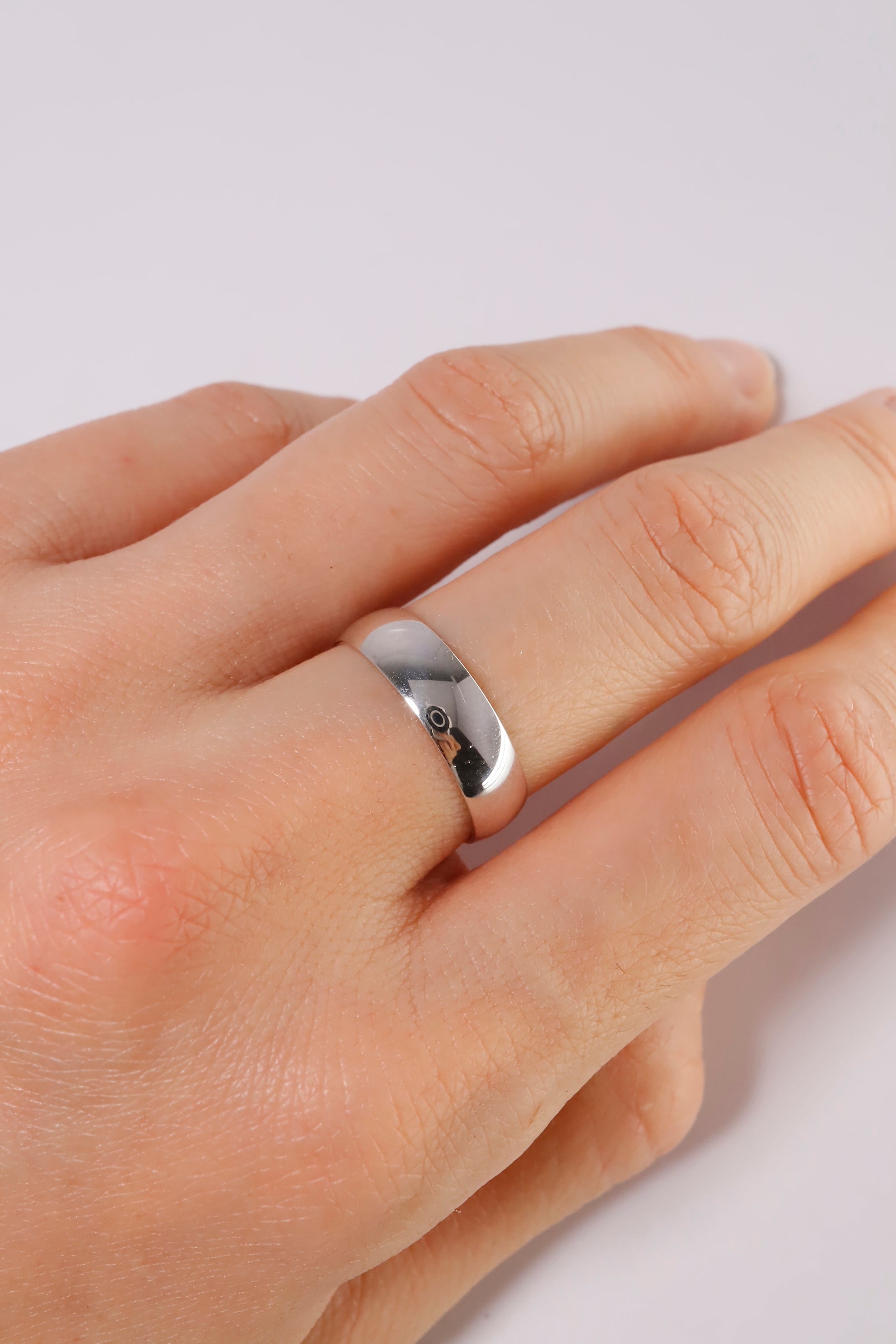 14K Solid White Gold 5mm Simple Round Cut Couple Ring - Pretty At Sam