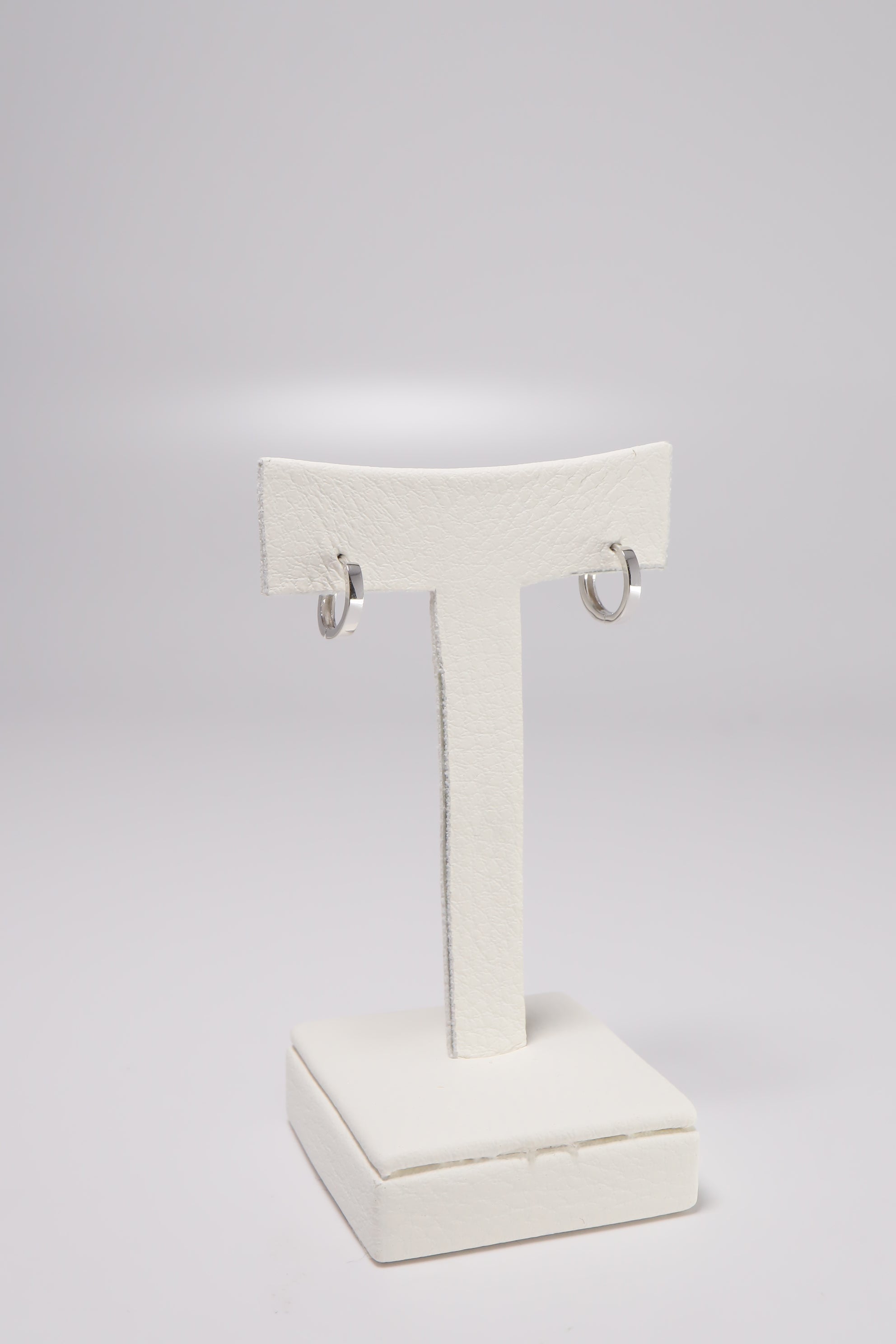 14K Solid Gold 10MM Box Edge Hoop Earring - Pretty At Sam