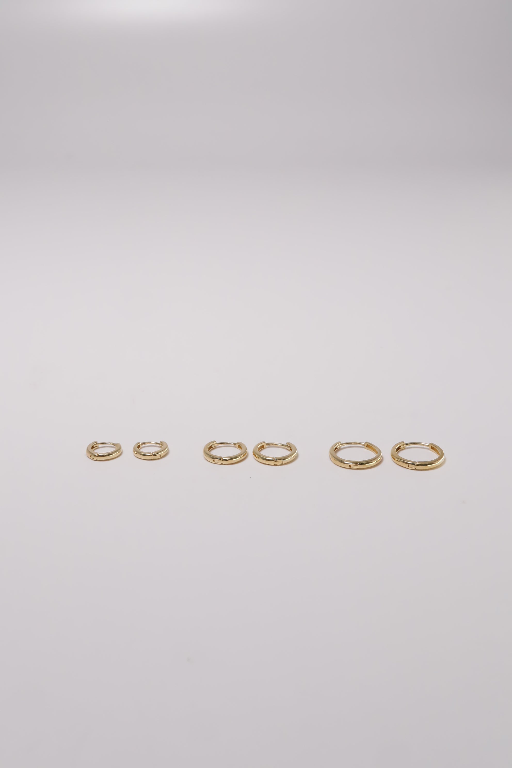 14K Solid Gold 12MM Round One Touch Hoop Earring - Pretty At Sam