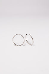 14K Solid White Gold 1.5mm Thickness Endless 20mm Hoop Earring - Pretty At Sam