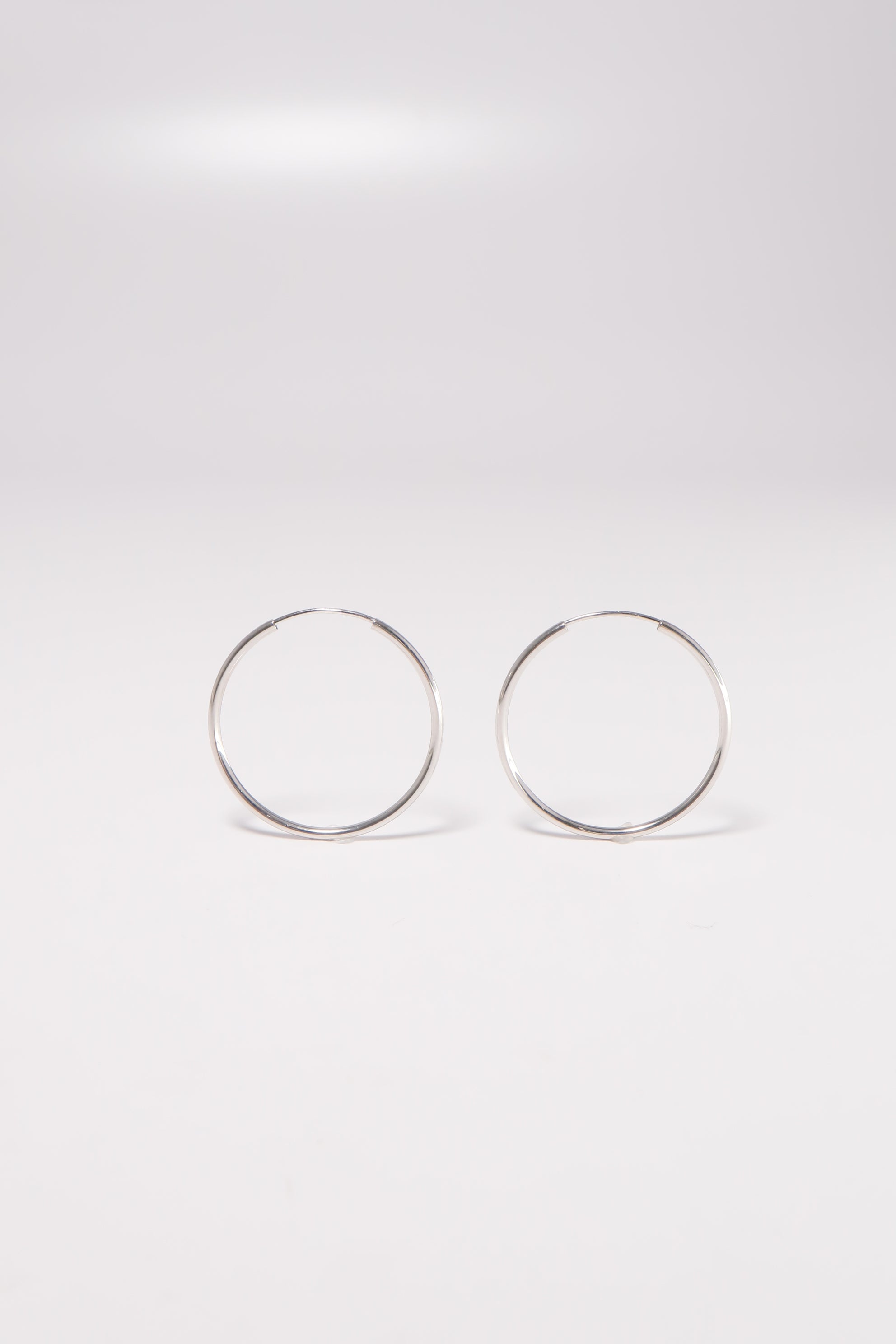 14K Solid White Gold 1.5mm Thickness Endless 30mm Hoop Earring - Pretty At Sam