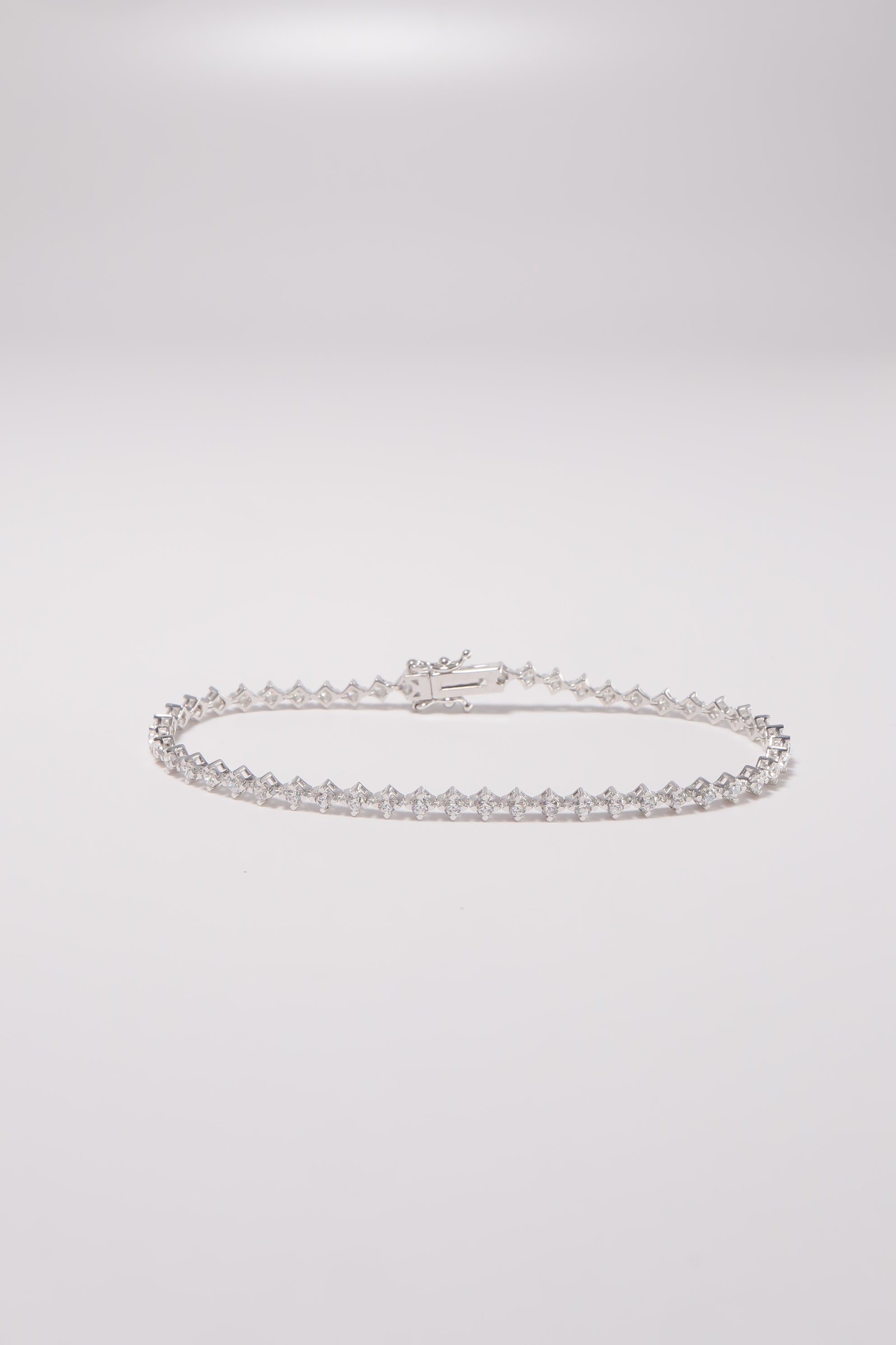 14K Solid White Gold 2mm Lab Rectangle Cut Tennis Bracelet - Pretty At Sam