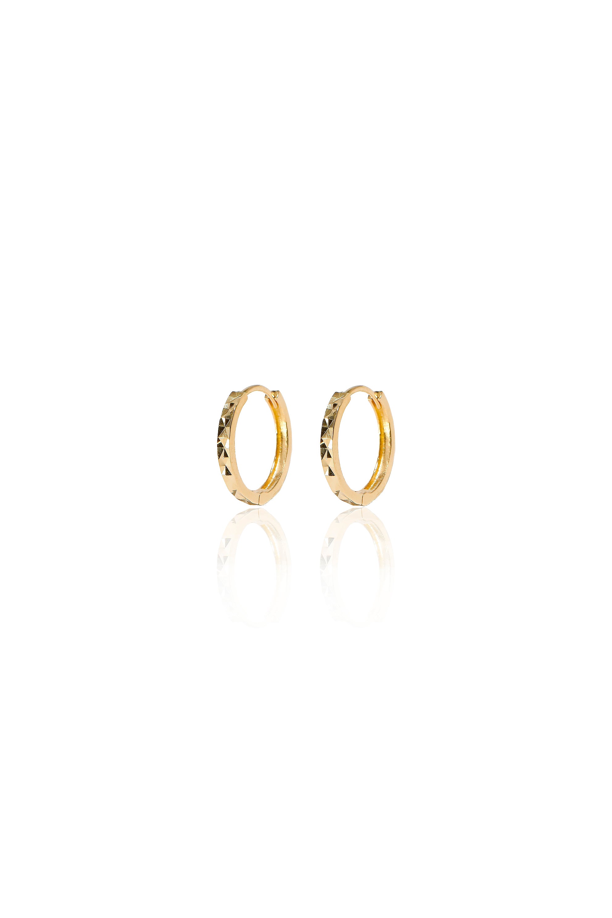 14K Solid Gold 10mm Diamond Cut Hoop Earring - Pretty At Sam