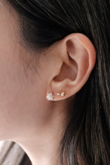 14K Solid Yellow Gold Pearl 6 Points Star Screw Back Stud Earring