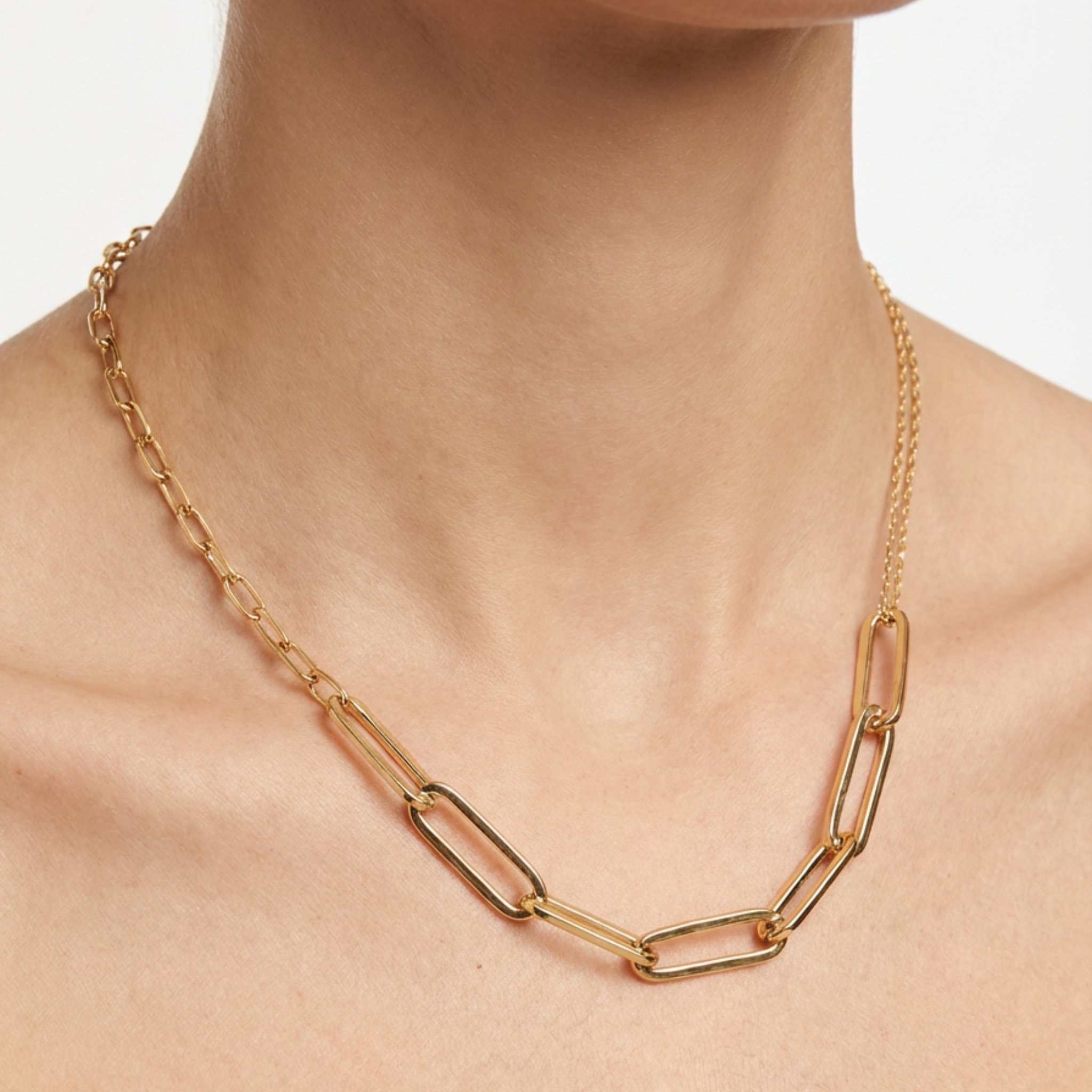 14k yellow gold 17-inch necklace with 1-inch extension detail