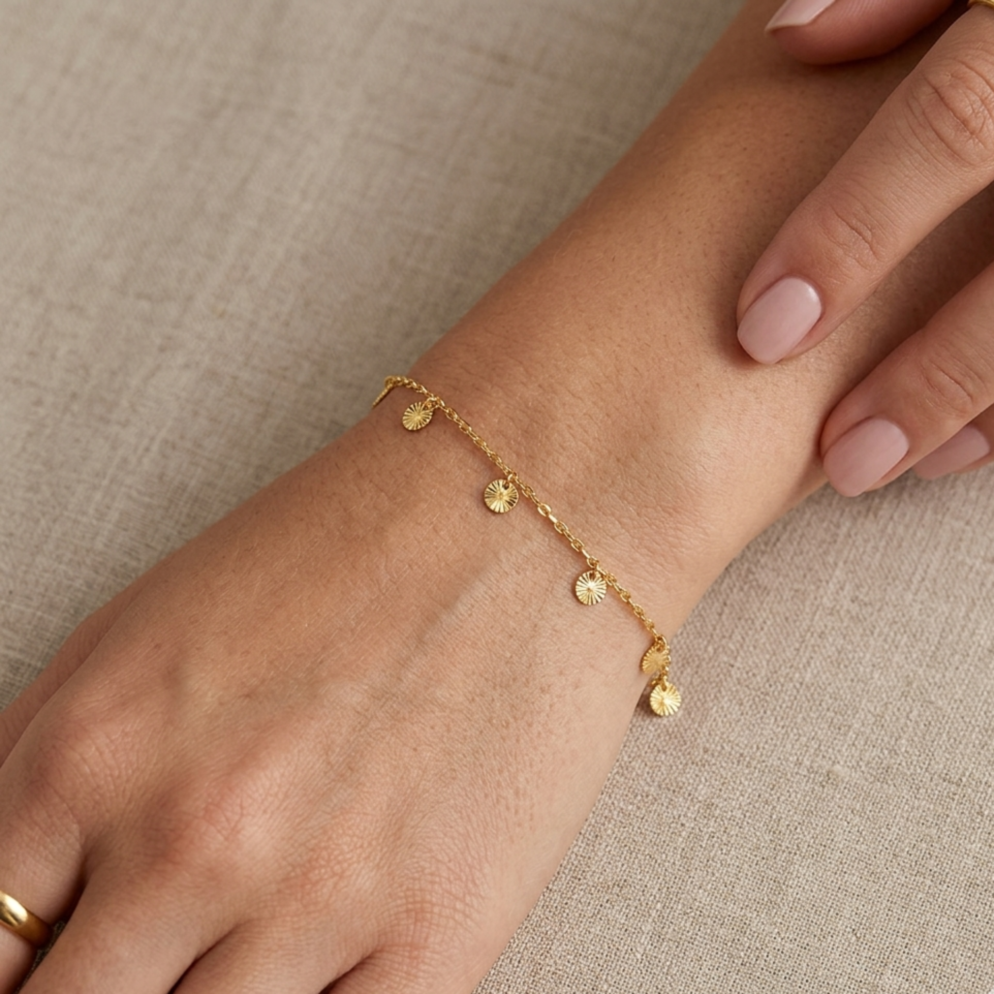 14k solid yellow gold diamond cut disc charm dangle bracelet 7 inch minimalist gold chain bracelet on wrist