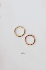 10K Solid Gold Seamless Open Single Hoop - Pretty At Sam