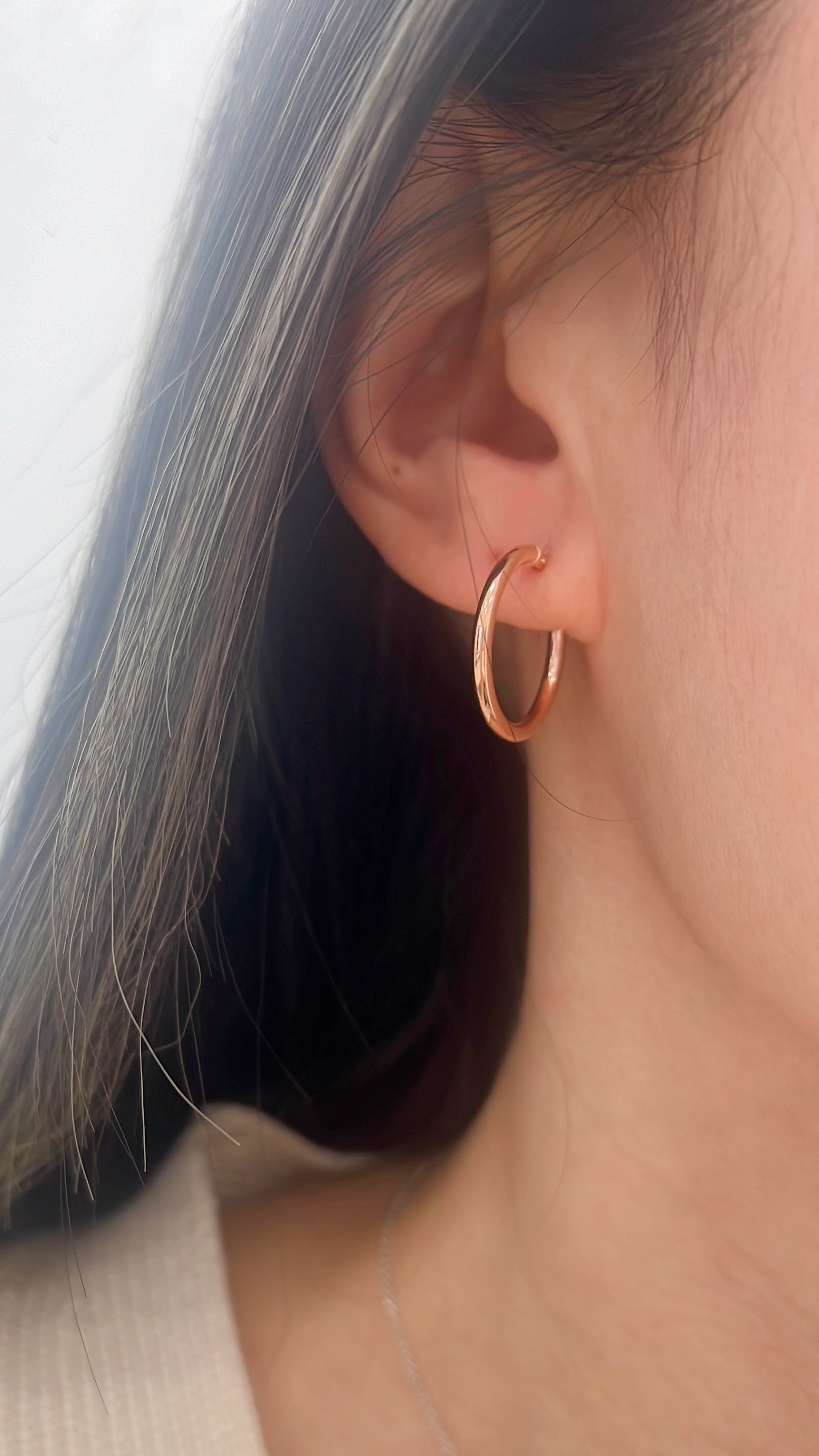 14K Solid Rose Gold 20mm Huggies Hoop earring - Pretty At Sam