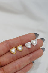925 Sterling Silver Fresh Water Pearl Vintage Framed Heart Stud Earring