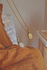 925 Sterling silver vintage compass oval coin pendant beads chain necklace - Pretty At Sam