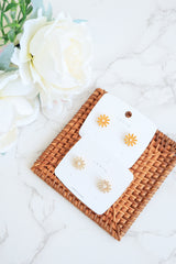 Gold Plated Colorful Daisy Flower Stud Earring - Pretty At Sam
