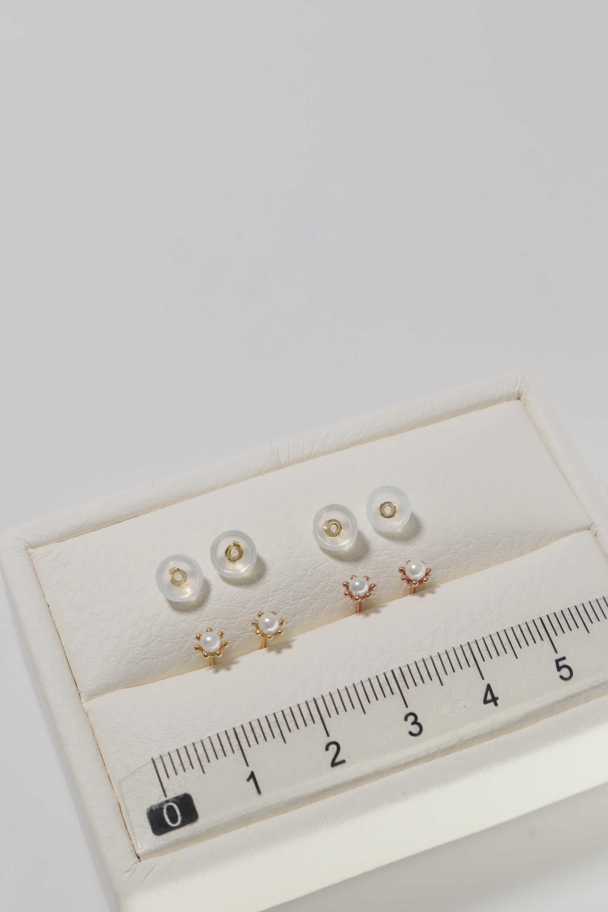 14K Solid Gold XS Pearl Stud Earring - Pretty At Sam