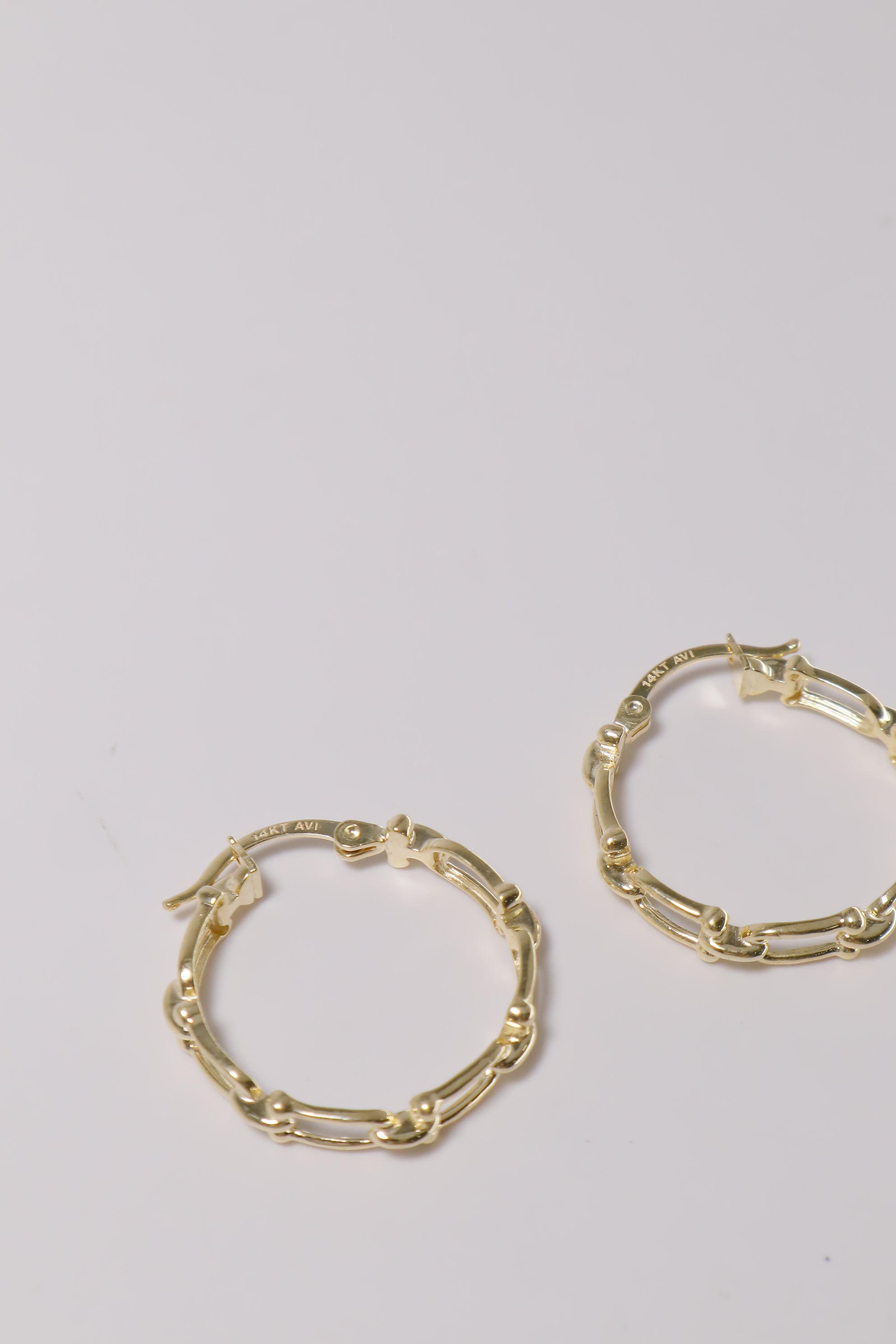 14K Solid Gold 200mm Chain Latch Back Hoop Earring - Pretty At Sam