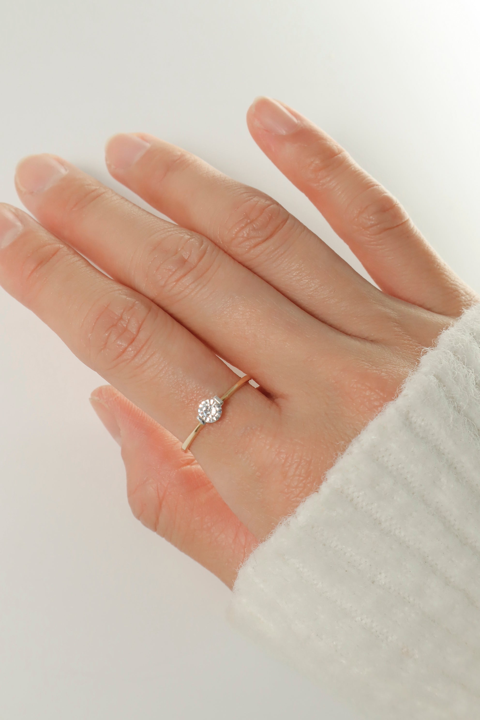 Gold Side Rings 14K Solid Gold CZ 5mm Side Prong Ring – Pretty At Sam