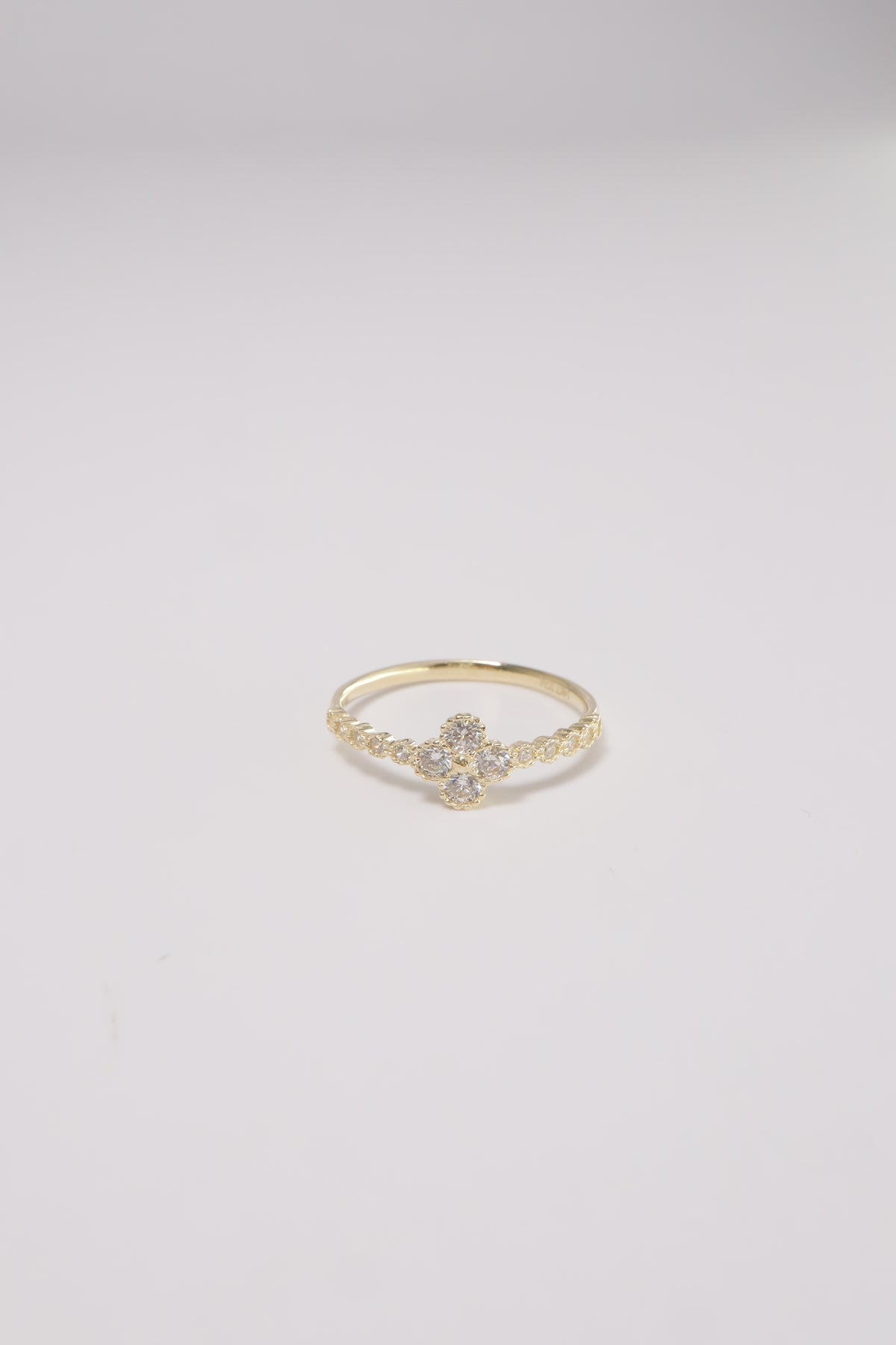 14K Solid Gold CZ Clover Bezel Setting Ring - Pretty At Sam