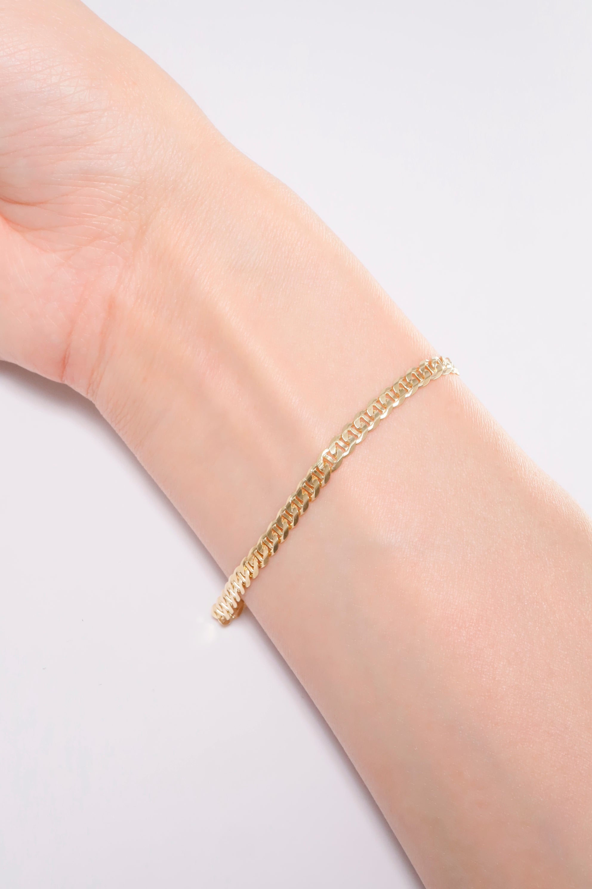 14K Solid Gold Marina Chain Lobster Clasp Bracelet - Pretty At Sam