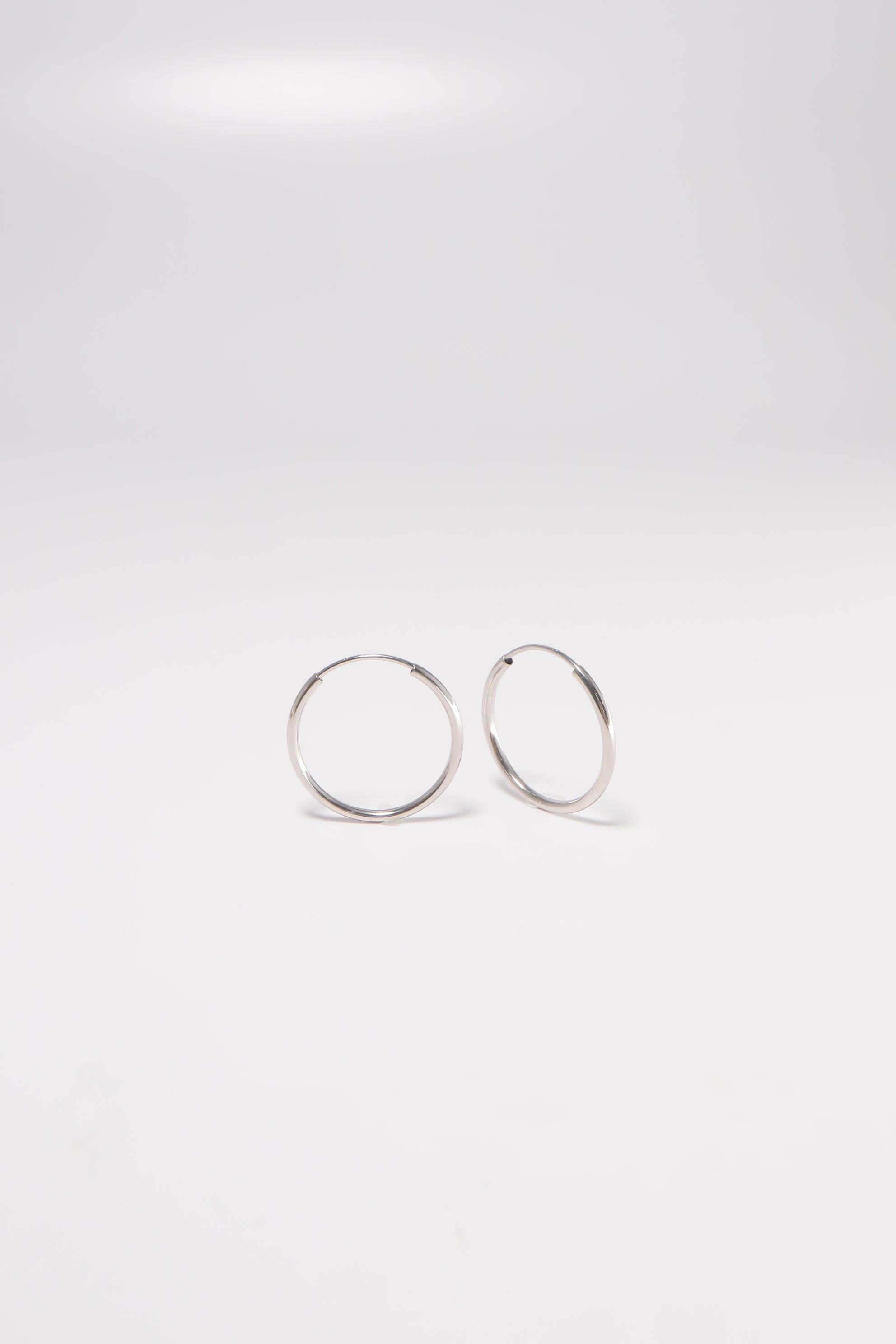 14K Solid White Gold 1.5mm Thickness Endless 20mm Hoop Earring - Pretty At Sam