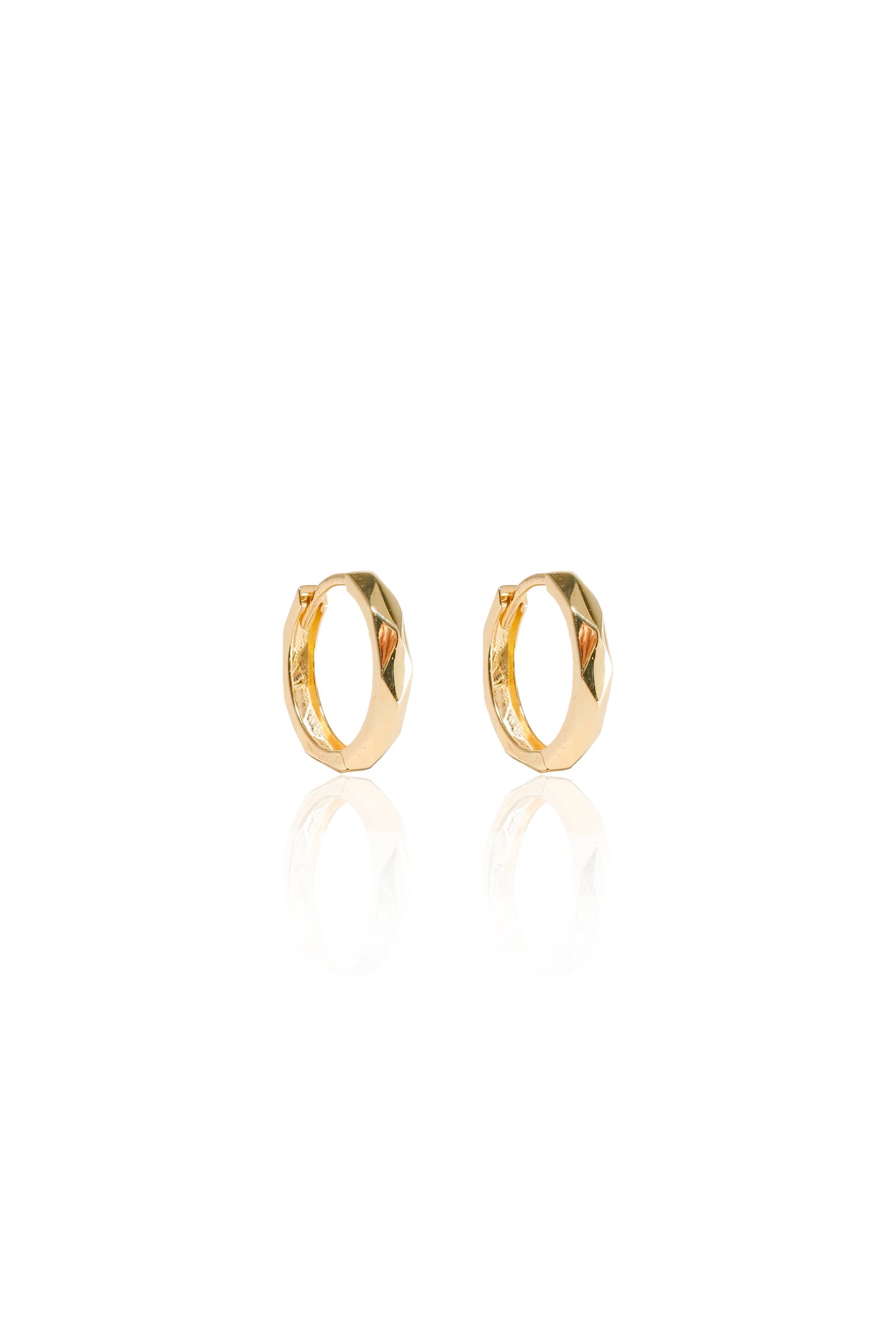 14K Solid Gold 15mm Diamond Cut Hoop Earring (2.5mm Thickness) - Pretty At Sam