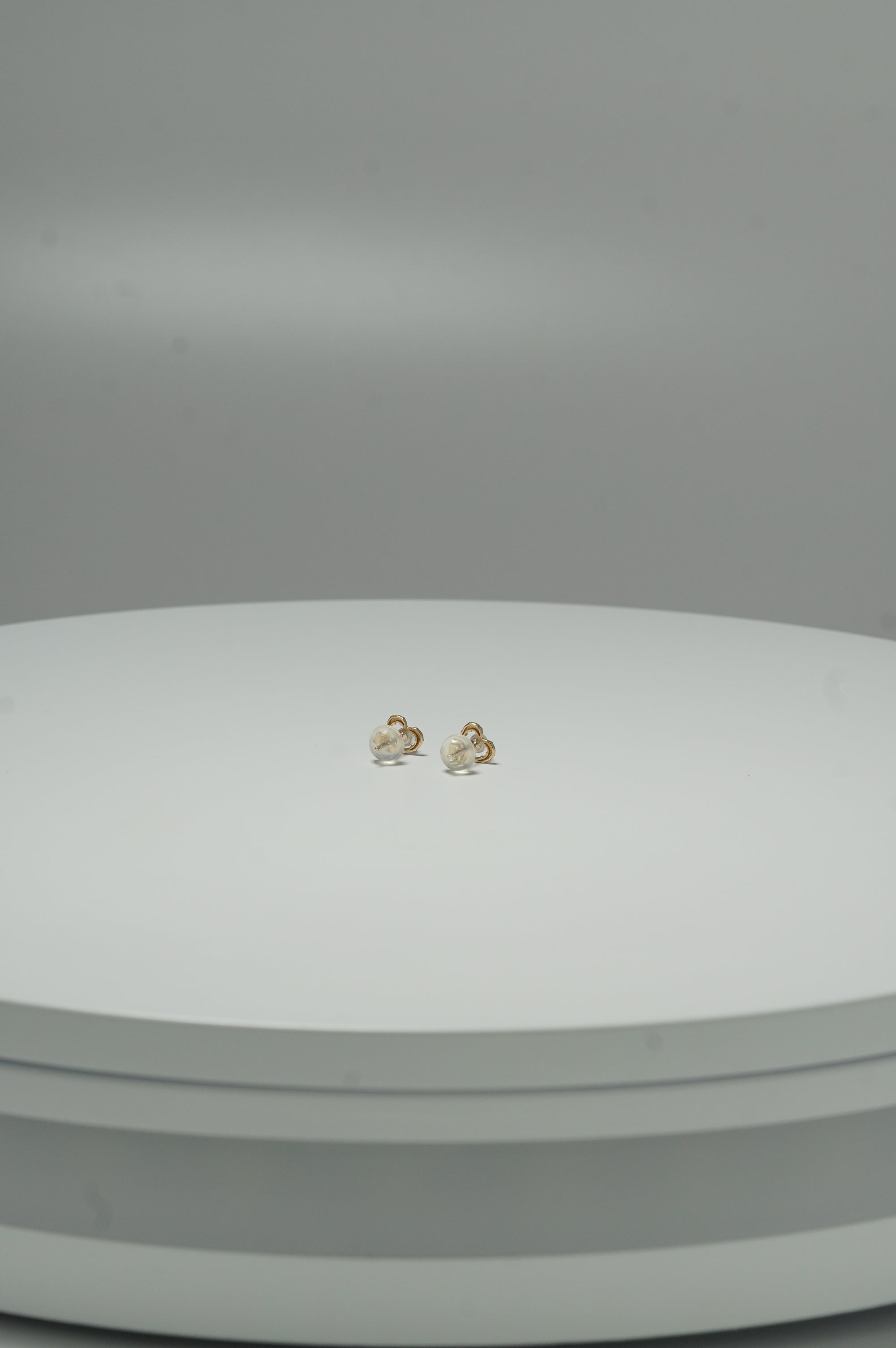 14k Solid Gold Heart Pearl Simple Stud Earring - Pretty At Sam