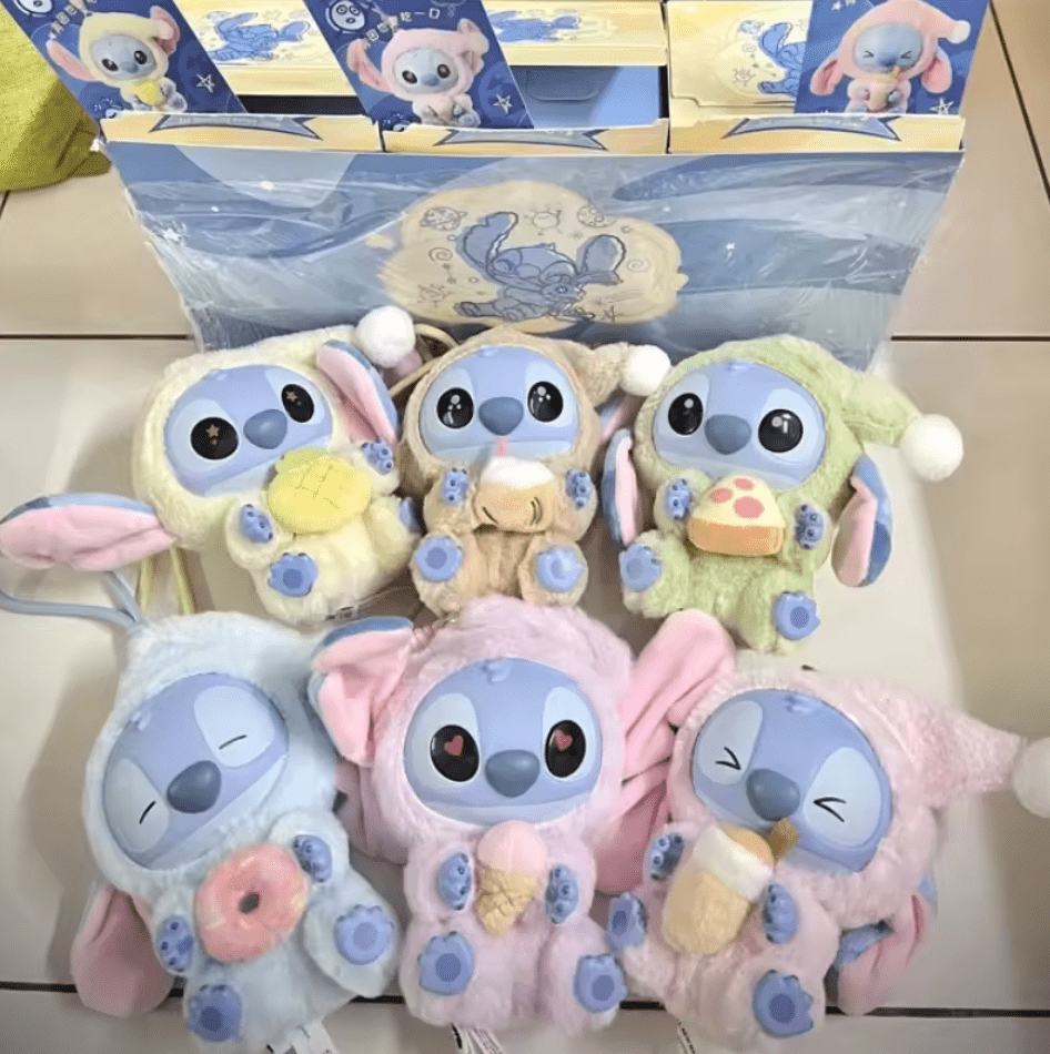 Miniso Stitch “Eat Before Sleep” Vinyl Blind - Box (7″) - Pretty At Sam