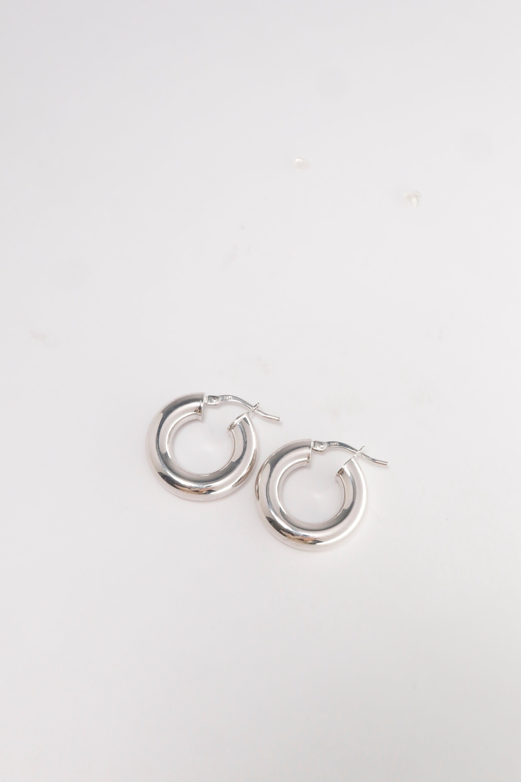 14K Solid White Gold 20mm Chunky Hoop Earring (4mm Thickness) - Pretty At Sam