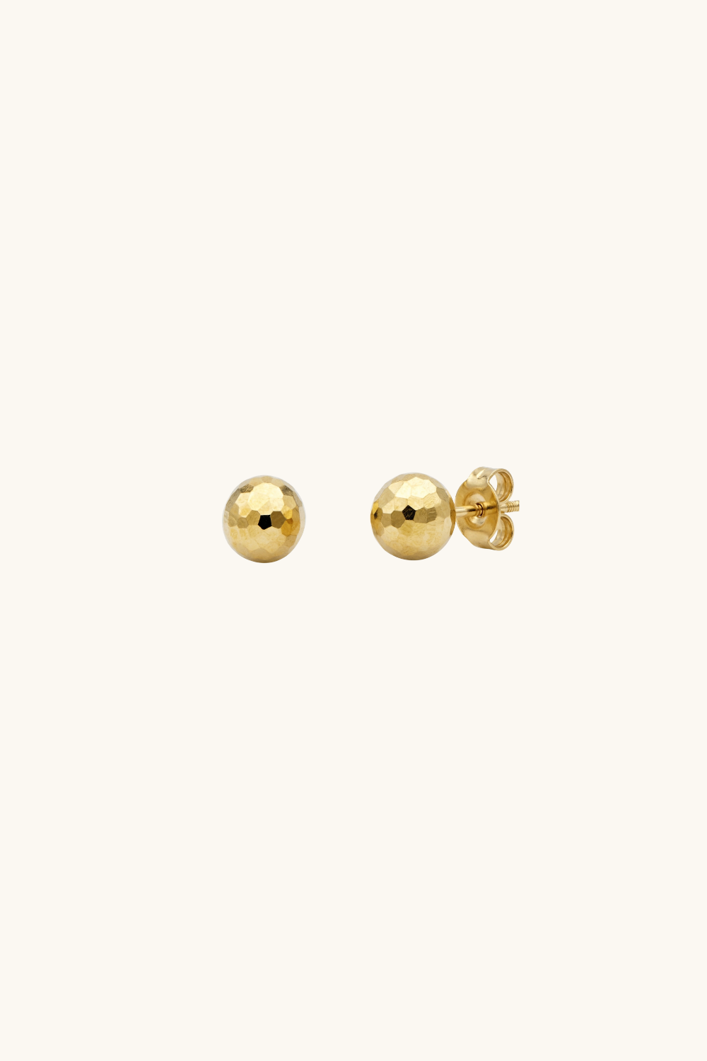 4k solid gold diamond-cut ball stud earrings in yellow gold