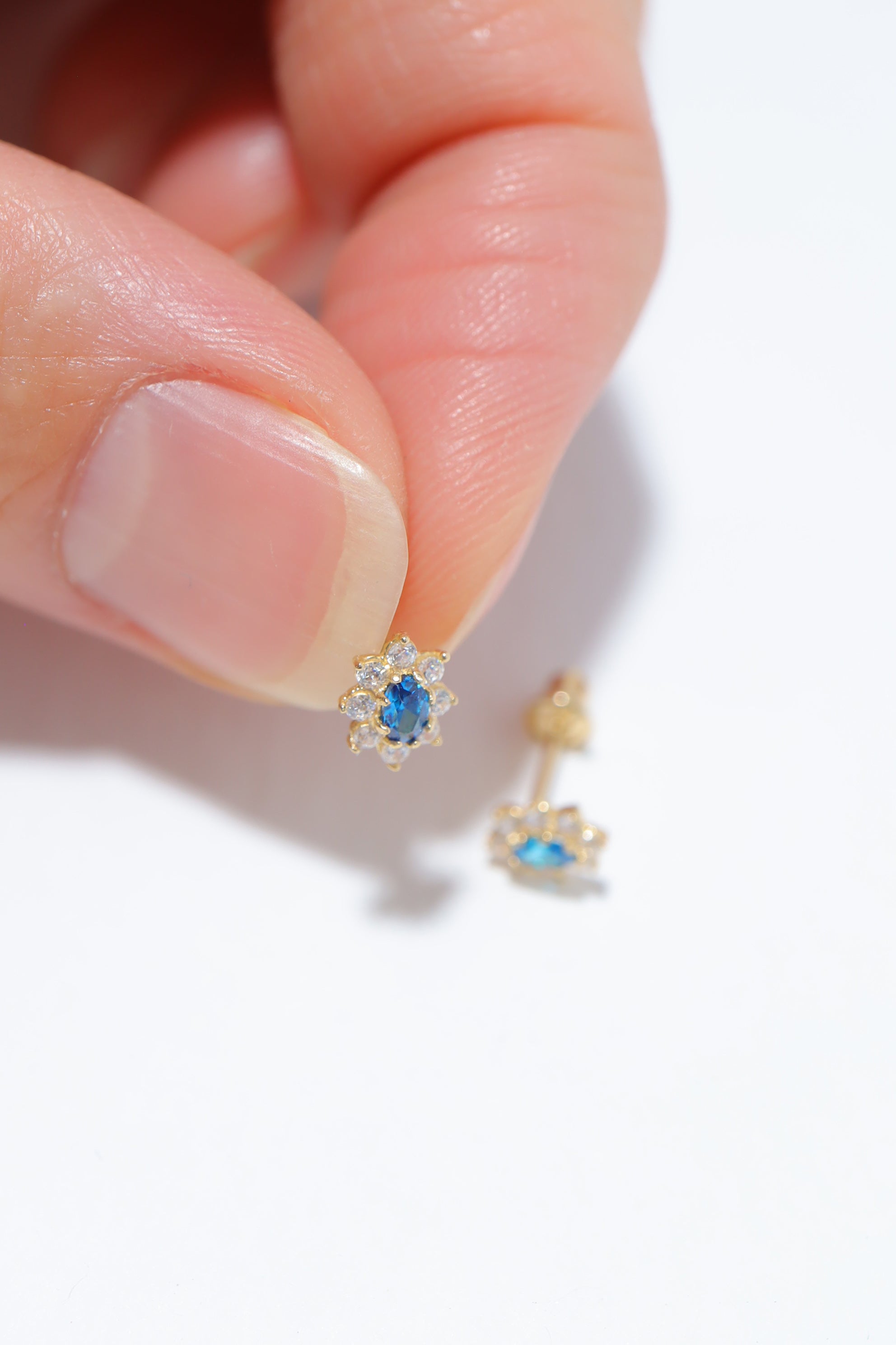 14K Solid Gold Oval flower blue stone CZ screw closure stud earring - Pretty At Sam
