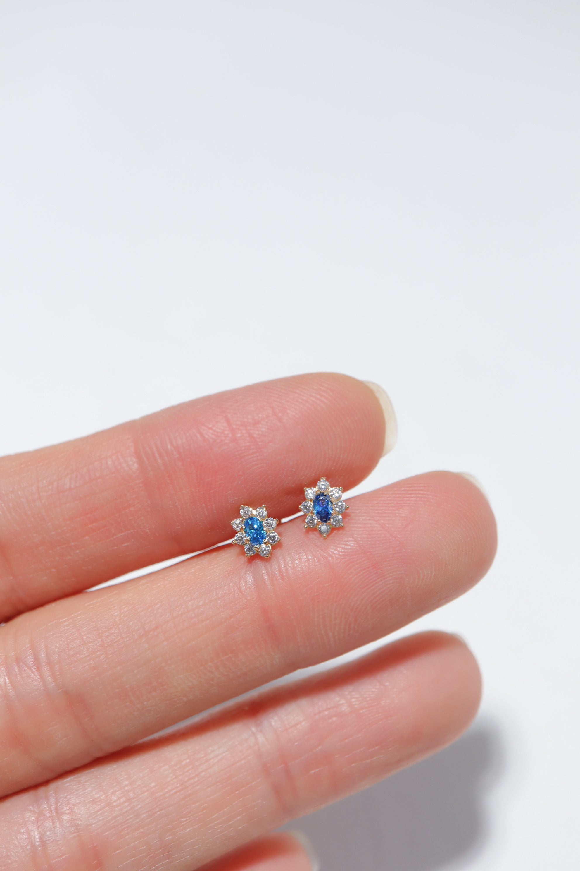 14K Solid Gold Oval flower blue stone CZ screw closure stud earring - Pretty At Sam